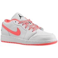 jordan aj 1 low jordan voor grote meisje basketbal schoenen wit zwart hot lava retro Store Eindhoven 9uukp470