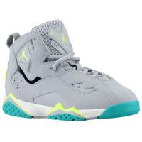 jordan true flight jordan voor kleine meisjes basketbal schoenen wolf grijs turbo groen volt ice wit Winkel Tilburg 6ewtm345