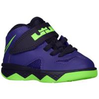 nike soldier vii nike voor mini jongens basketbal schoenen court purple flash lime blauwprint Mooie Prijs w8eic266