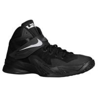 nike zoom soldier viii nike voor heren basketbal schoenen zwart metallic silver Goedkope Bestellen 680ip125